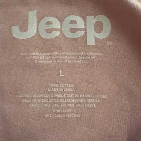Jeep Logo Light Pink Tee - Picture 4 of 4